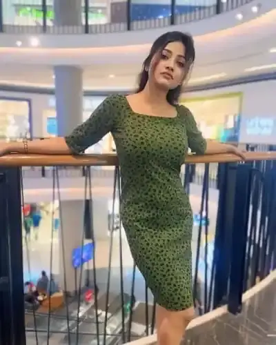 Call Girl Service in Rashmi
